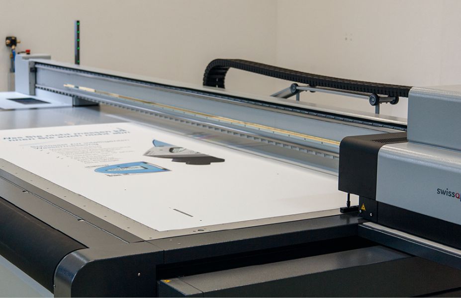 Nach dem Entwurf des Popup-Systems für den neuen Messestand geht es zum Druck auf dem Großformatdrucker - Waldorf, Wiesloch, Sinsheim, Heidelberg, Mannheim